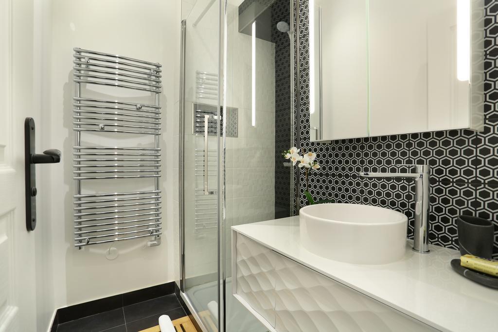 Rent A Room - Residence Blanche Paris Exterior photo